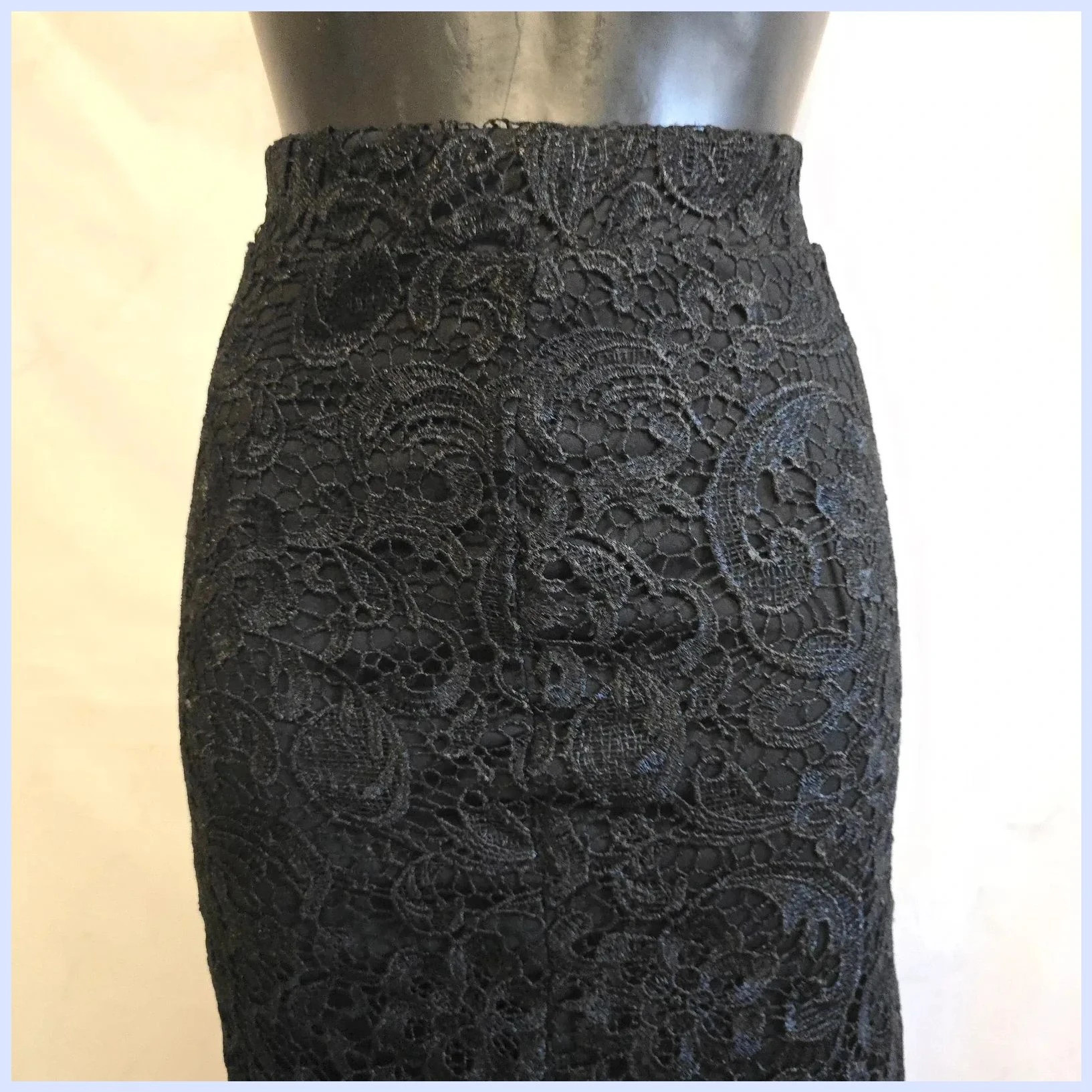 Falda de encaje talla 36 – Pescara – taille S / 36 / 8 2