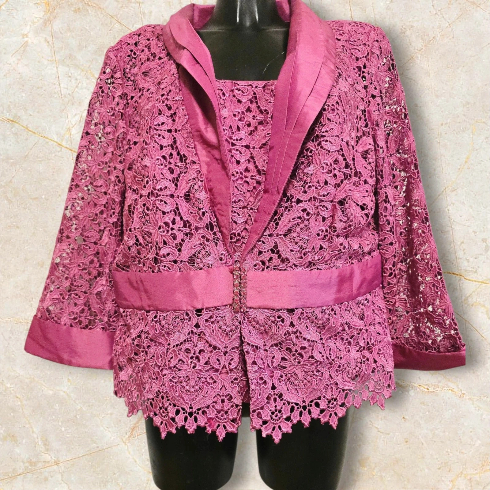 Elegante conjunto de fiesta talla 50