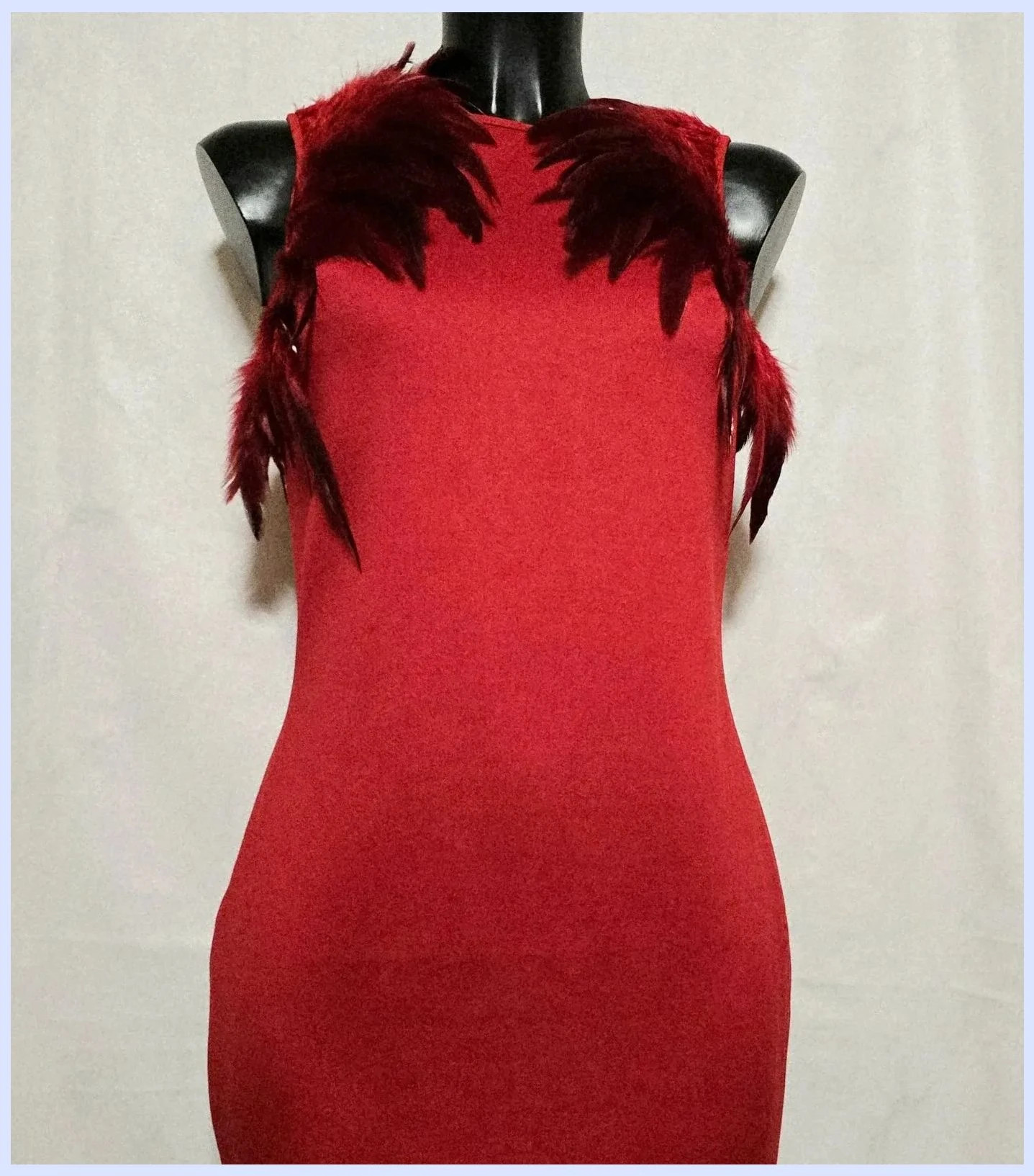 Vestido de fiesta con plumas – Classic Tricot – taille M / 38 / 10 5