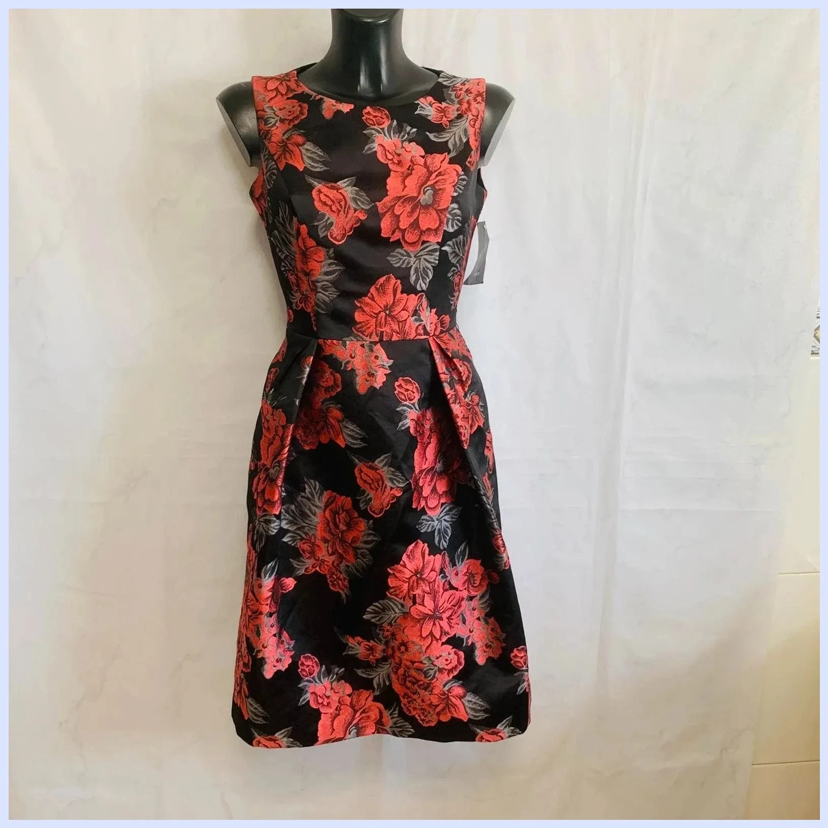 Vestido floreado de fiesta