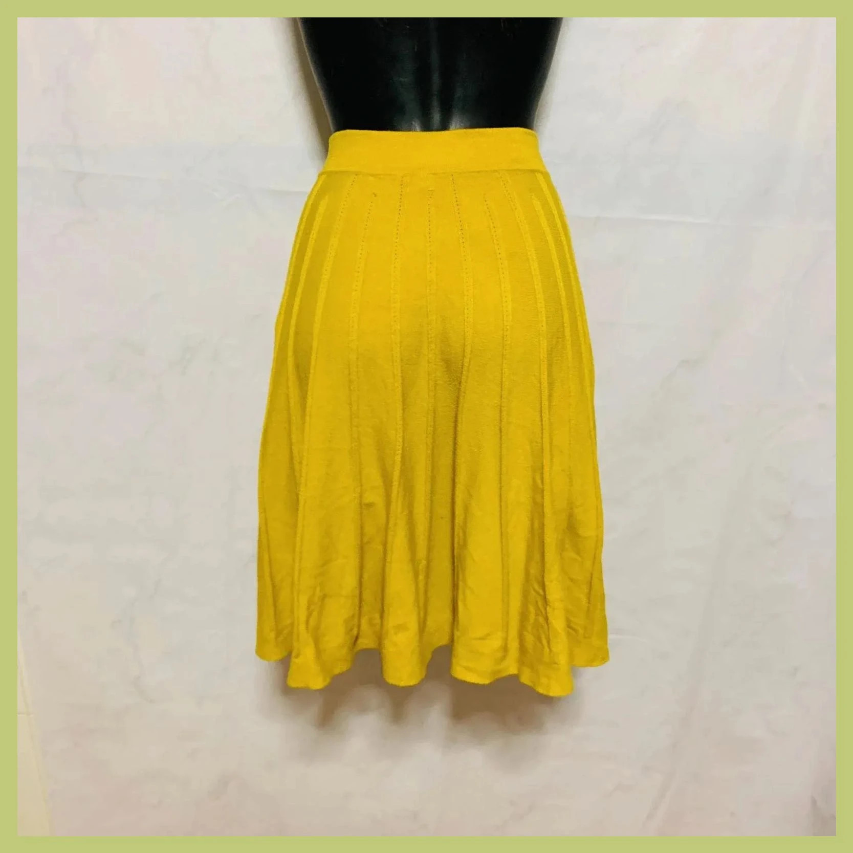 Falda amarilla talla única – Boutique Italiana – taille Taille unique 2