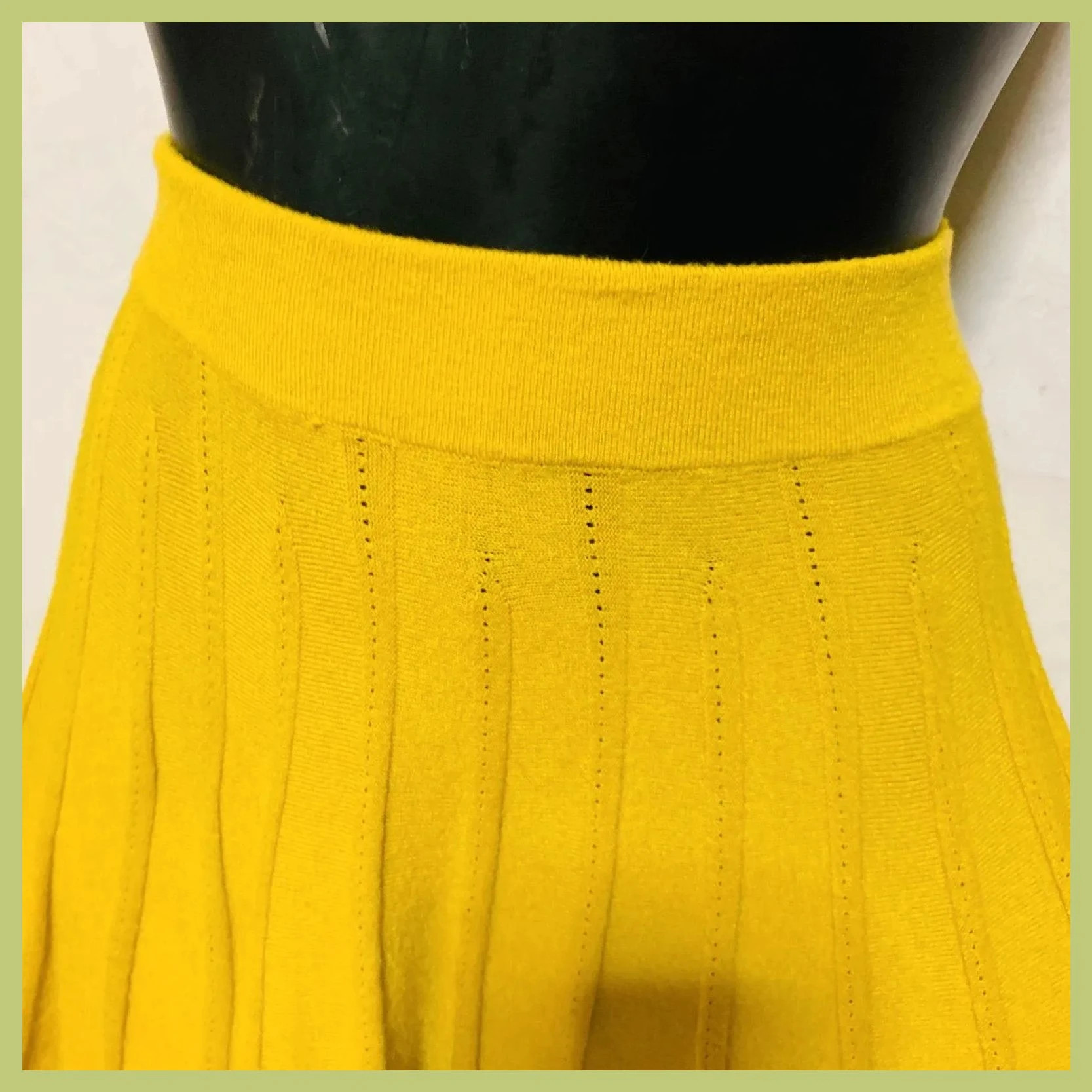 Falda amarilla talla única – Boutique Italiana – taille Taille unique 3