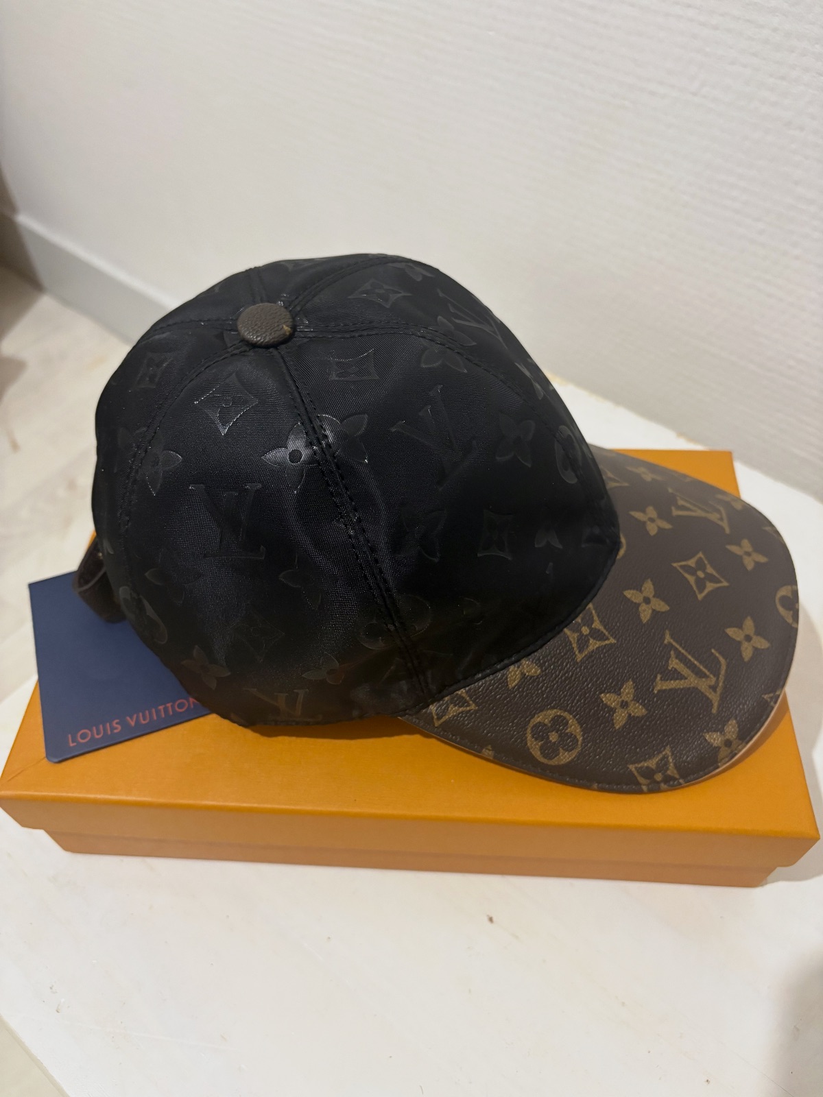 Casquette Louis Vuitton neuf avec étiquette  – Tendance 3