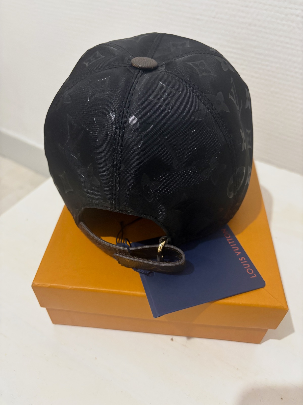 Casquette Louis Vuitton neuf avec étiquette  – Tendance 4