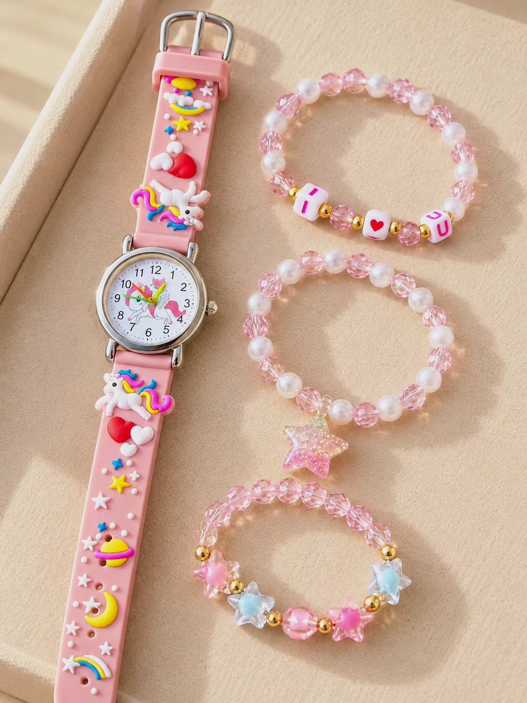 Parure montre licorne et 3 bracelets fille – Autre – taille 4 ans