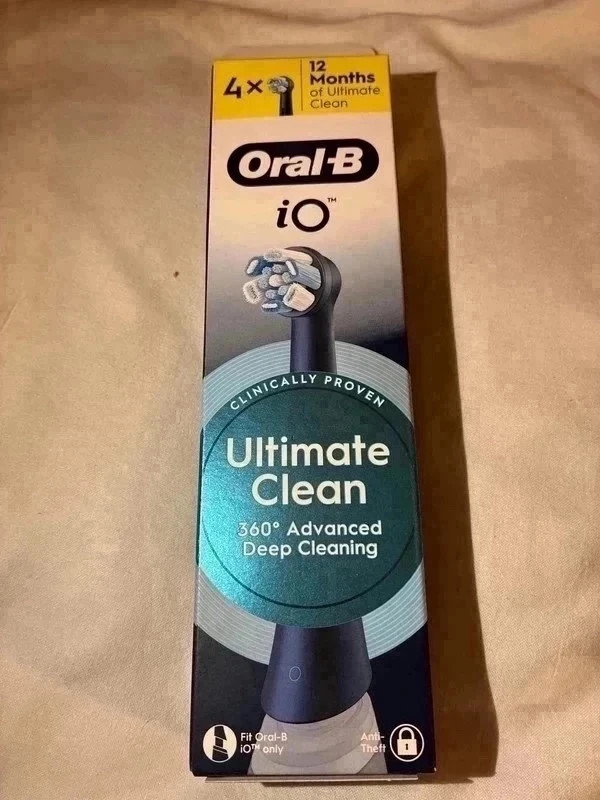 4 Brossettes oral b neuf IO ultimate clean