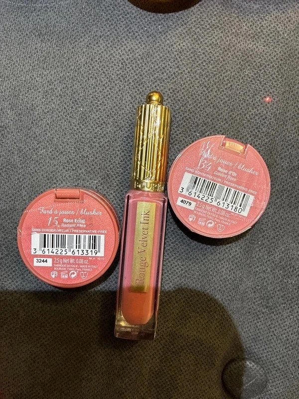2 fard a joues/blush 1 rouge à lèvre pink Bourjois – bourjois 2