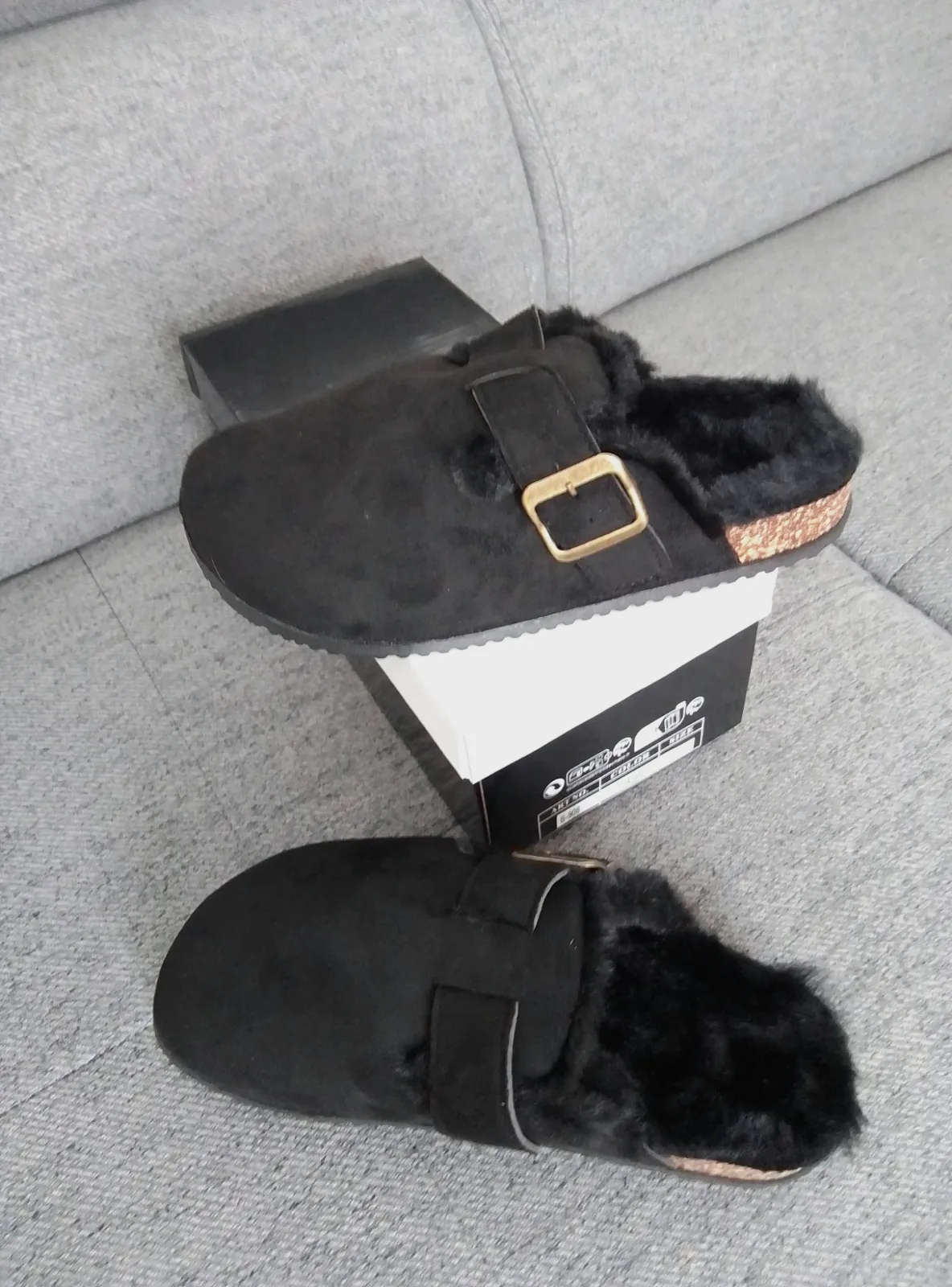 Sabot pantoufles  – Sans marque – taille EU 39 2