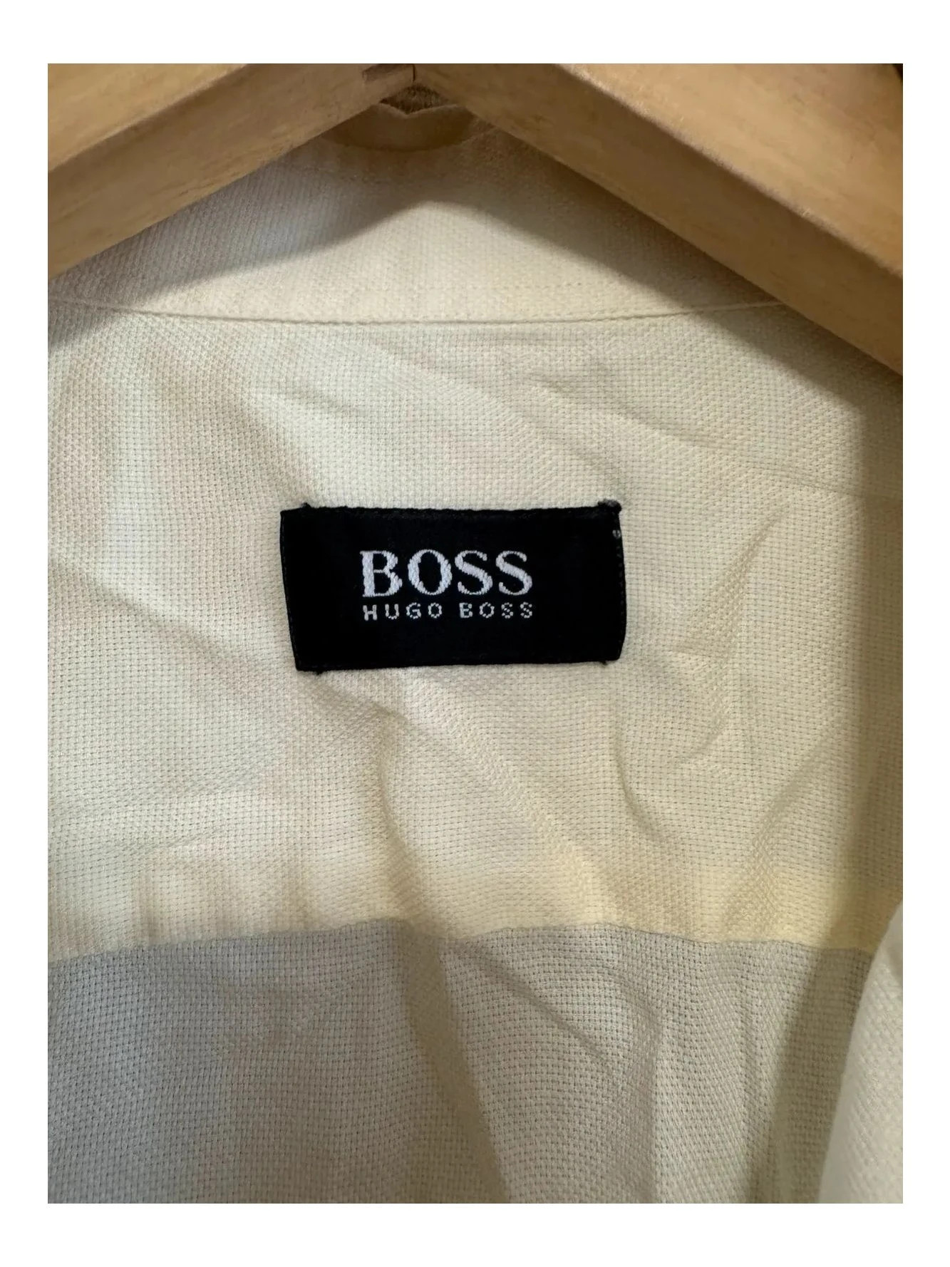 Camisa color crema de Hugo Boss talla 42 📀 – Hugo Boss – taille 42 cm 4