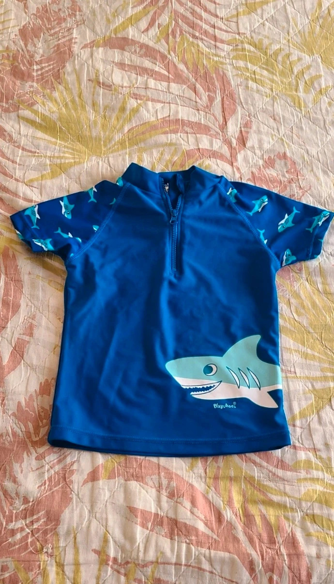 Camiseta protectora solar talla 86-92