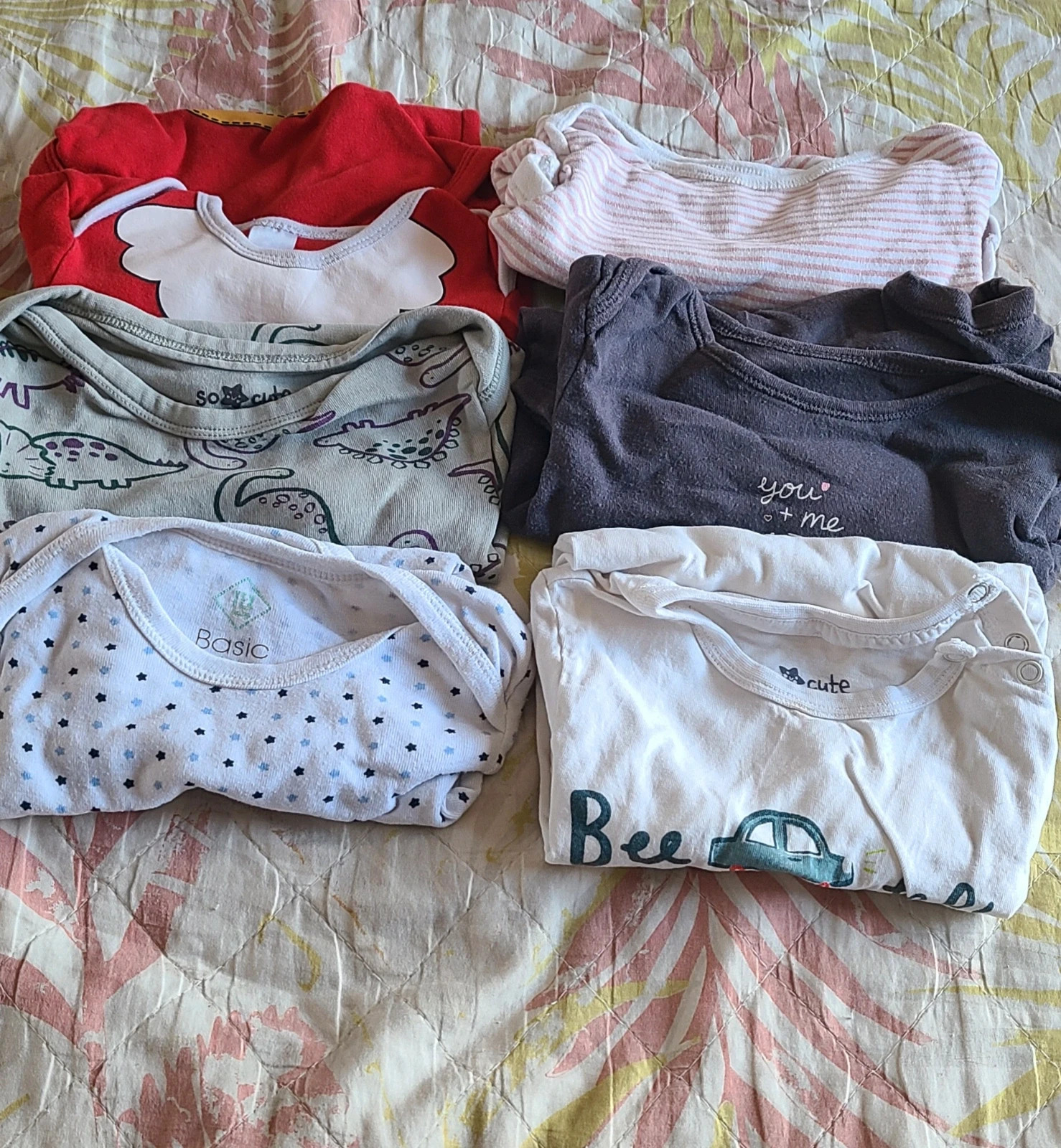 Lote de bodies talla 98