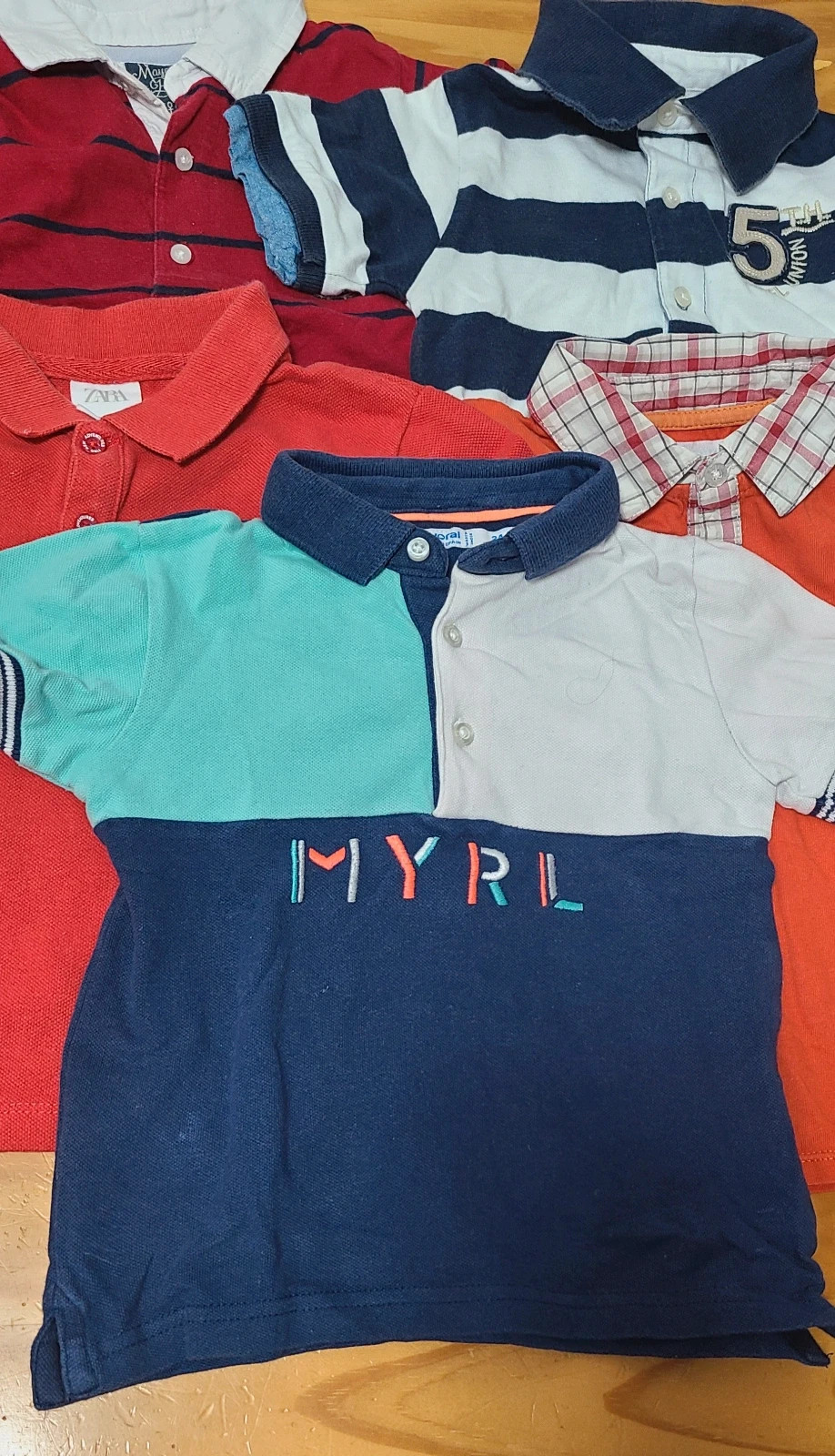 Lote de 5 polos de niño talla 24 meses – Variadas. – taille 18-24 mois / 86 cm 2