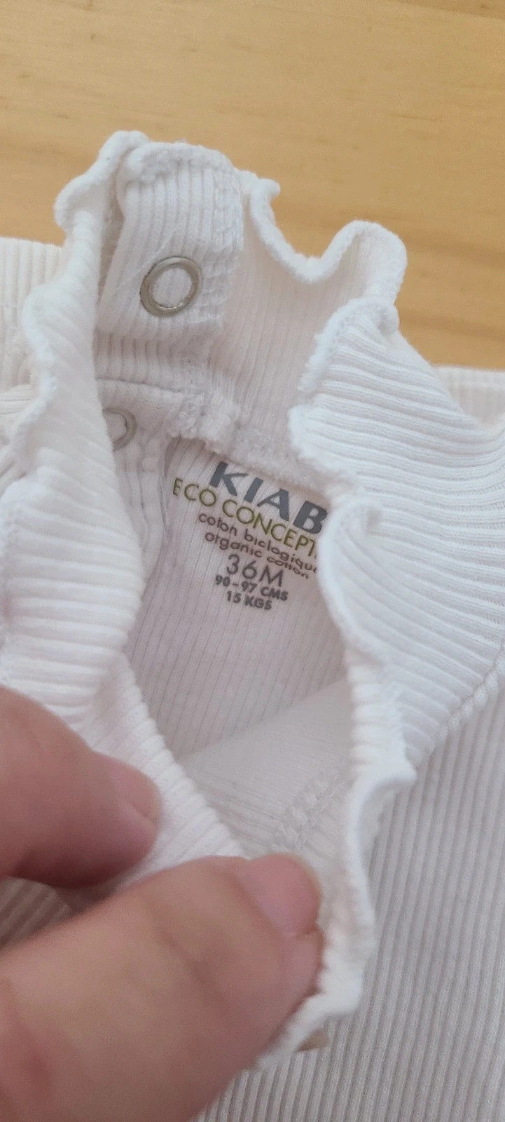3 camisetas de cuello vuelto de kiabi 36 meses niña – Kiabi – taille 3 ans / 98 cm 3