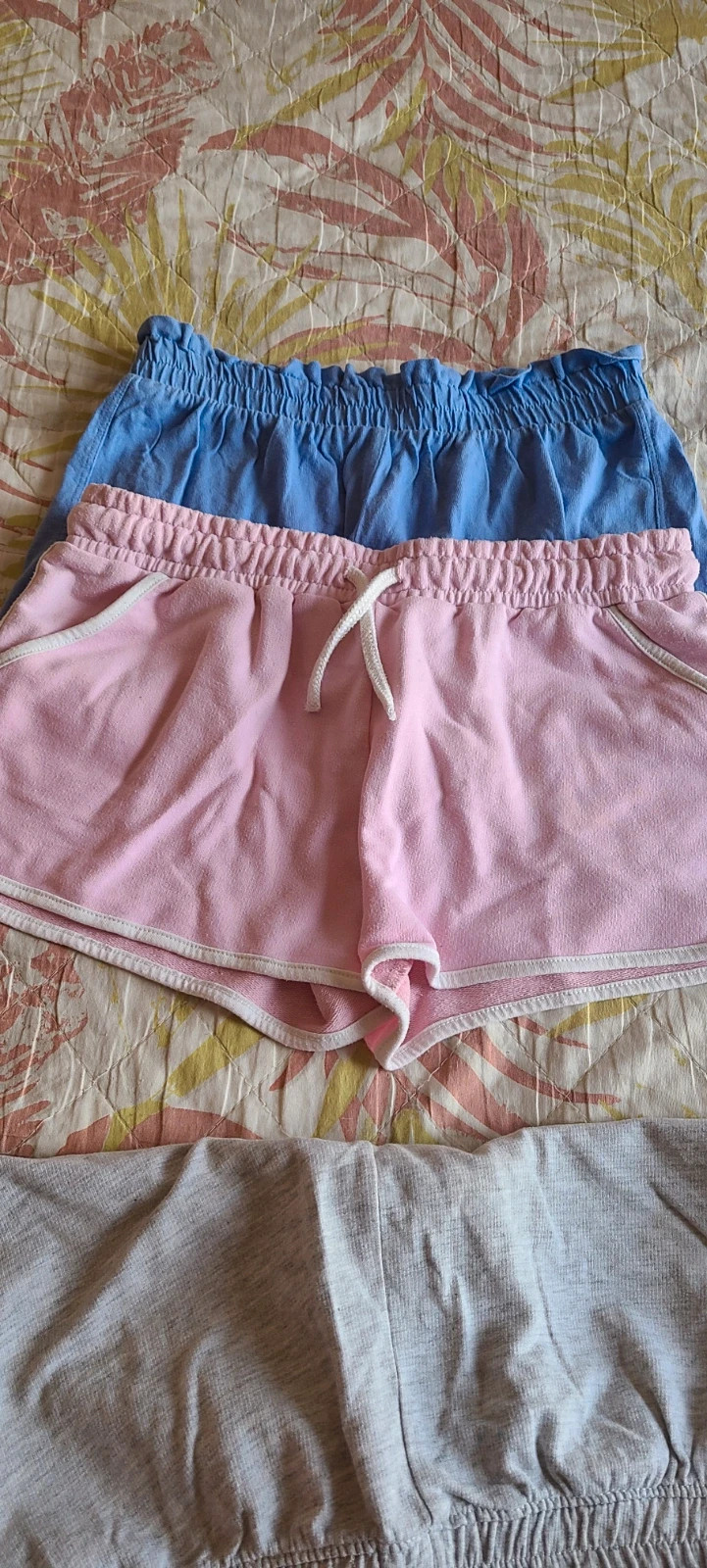 Lote de pantalones cortos niña 11-12 años – Variadas. – taille 12 ans / 152 cm 4