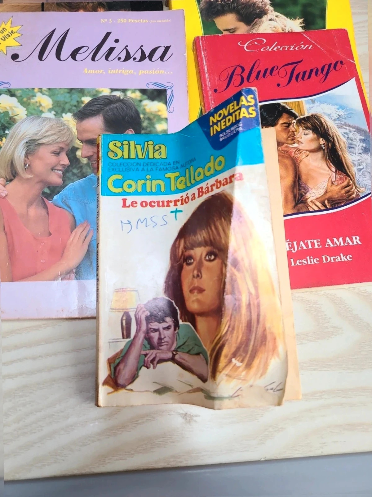 Lote de Novelas antiguas 2