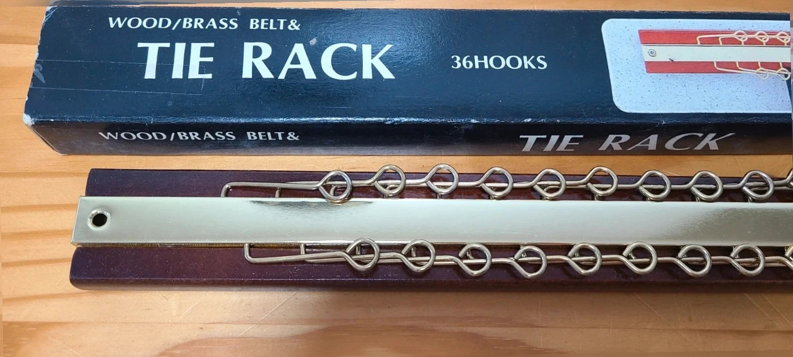 Corbatero De madera a estrenar – Tie Rack 2