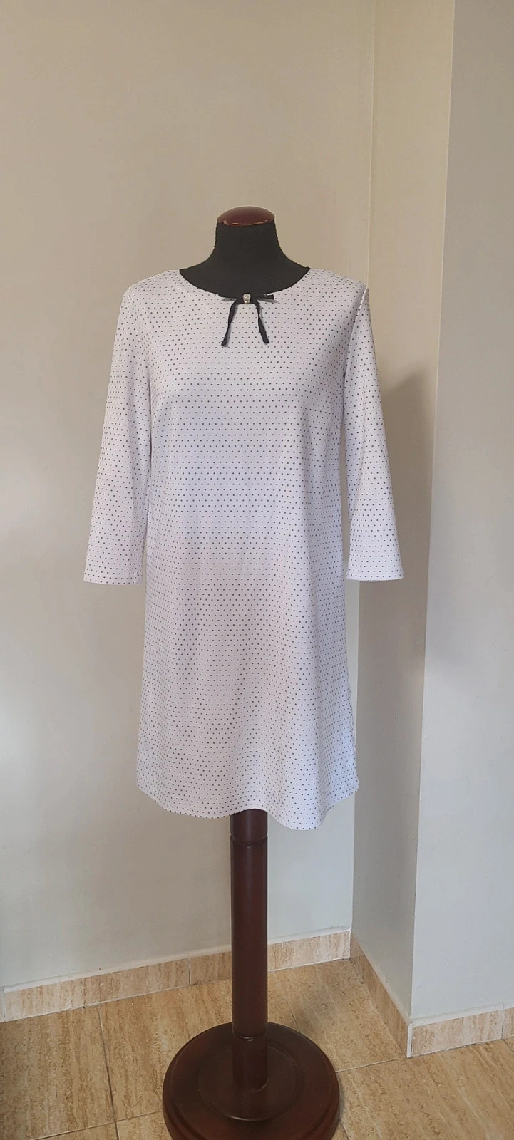 Vestido corto de corte evasé talla M de Mohito