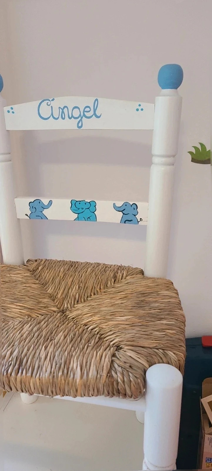 Silla pintada A mano niño "Ángel" – Mano 3