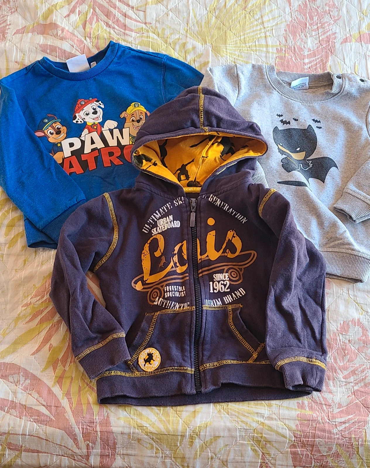 Lote de 3 sudaderas talla 98 – Variadas. – taille 3 ans / 98 cm