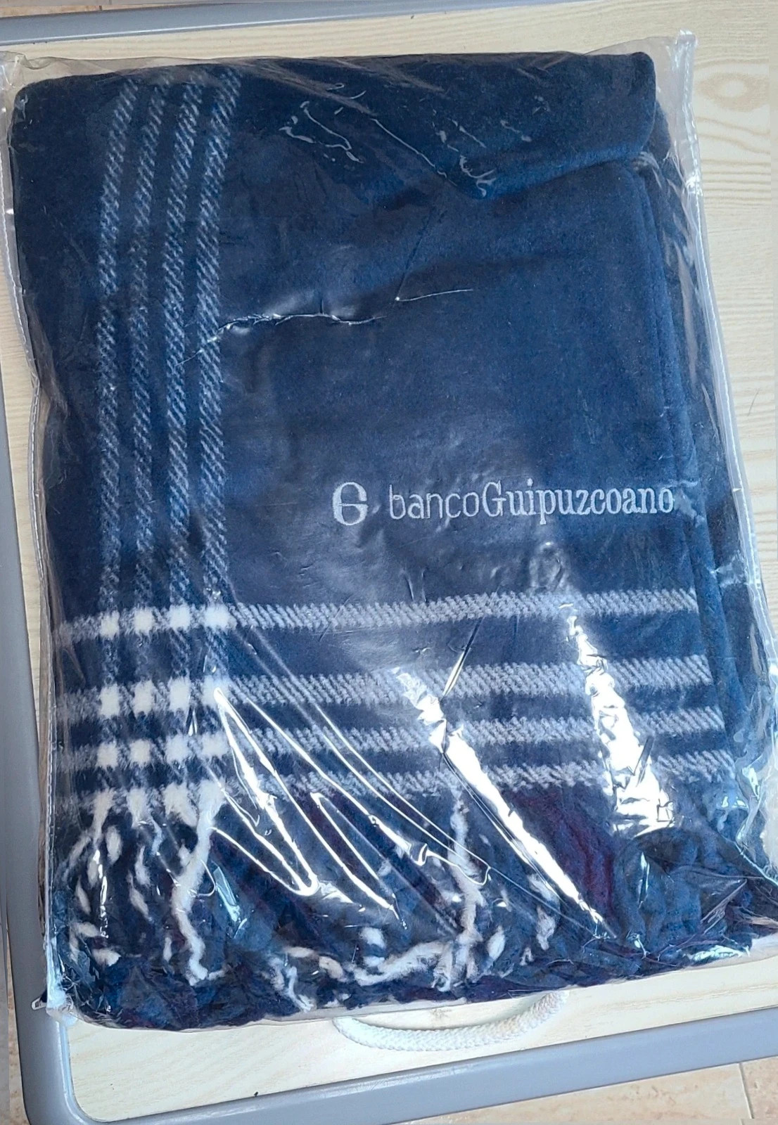 Preciosa Manta suave a estrenar – banco guipuzcoano – taille 150 x 200 cm