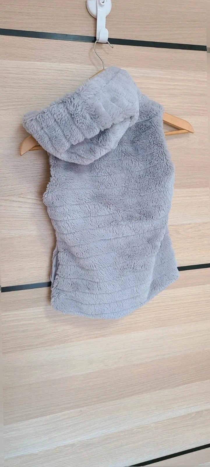 Chaleco gris de pelo niña Talla 8 años Laormiga – Laormiga – taille 8 ans / 128 cm 2