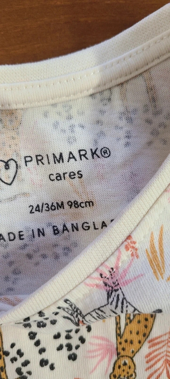 2 camisetas niña talla 98 – Primark – taille 3 ans / 98 cm 5