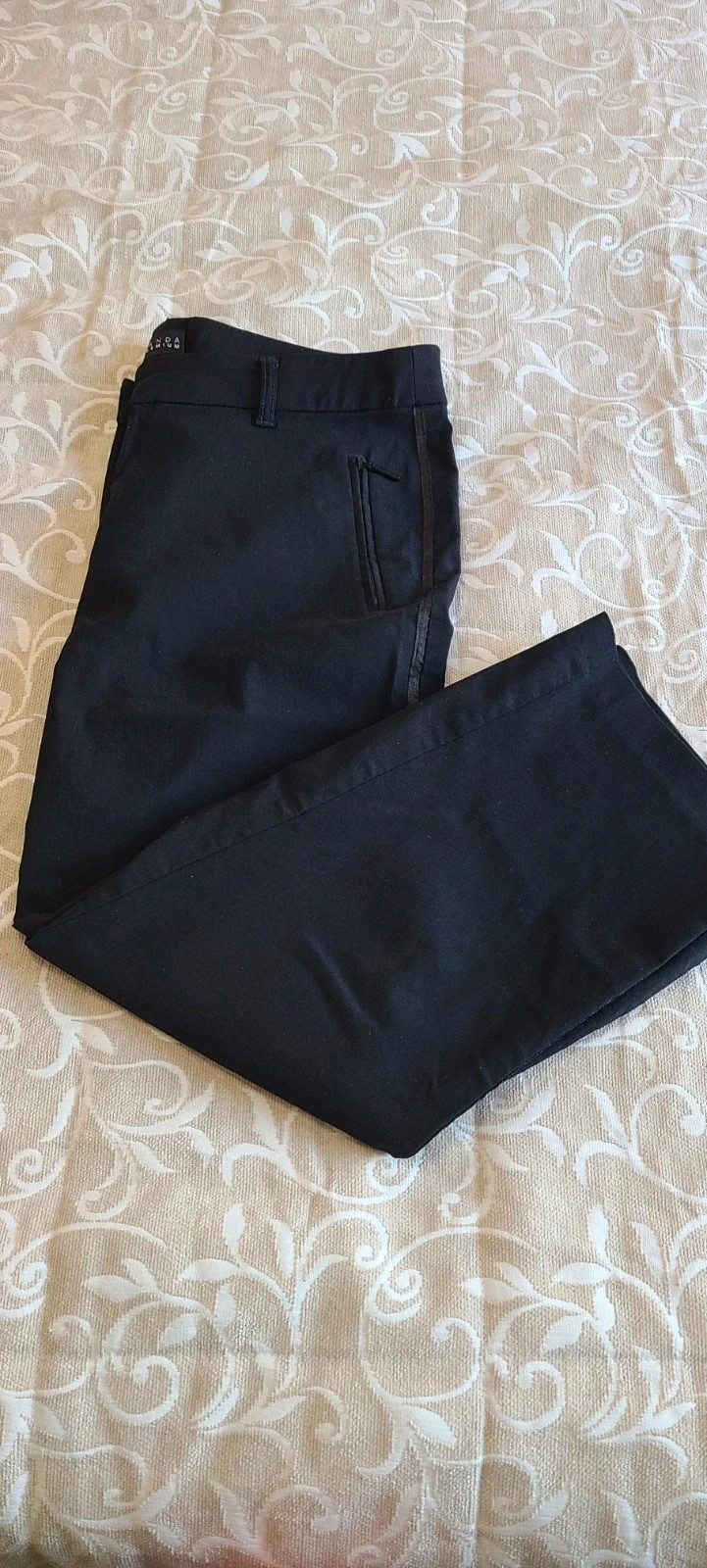 Preciosos pantalones de Canda premium talla 40