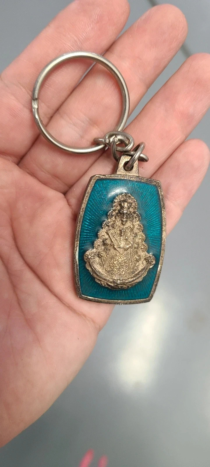 Llavero Vintage de la Virgen de la Fuensanta en Murcia