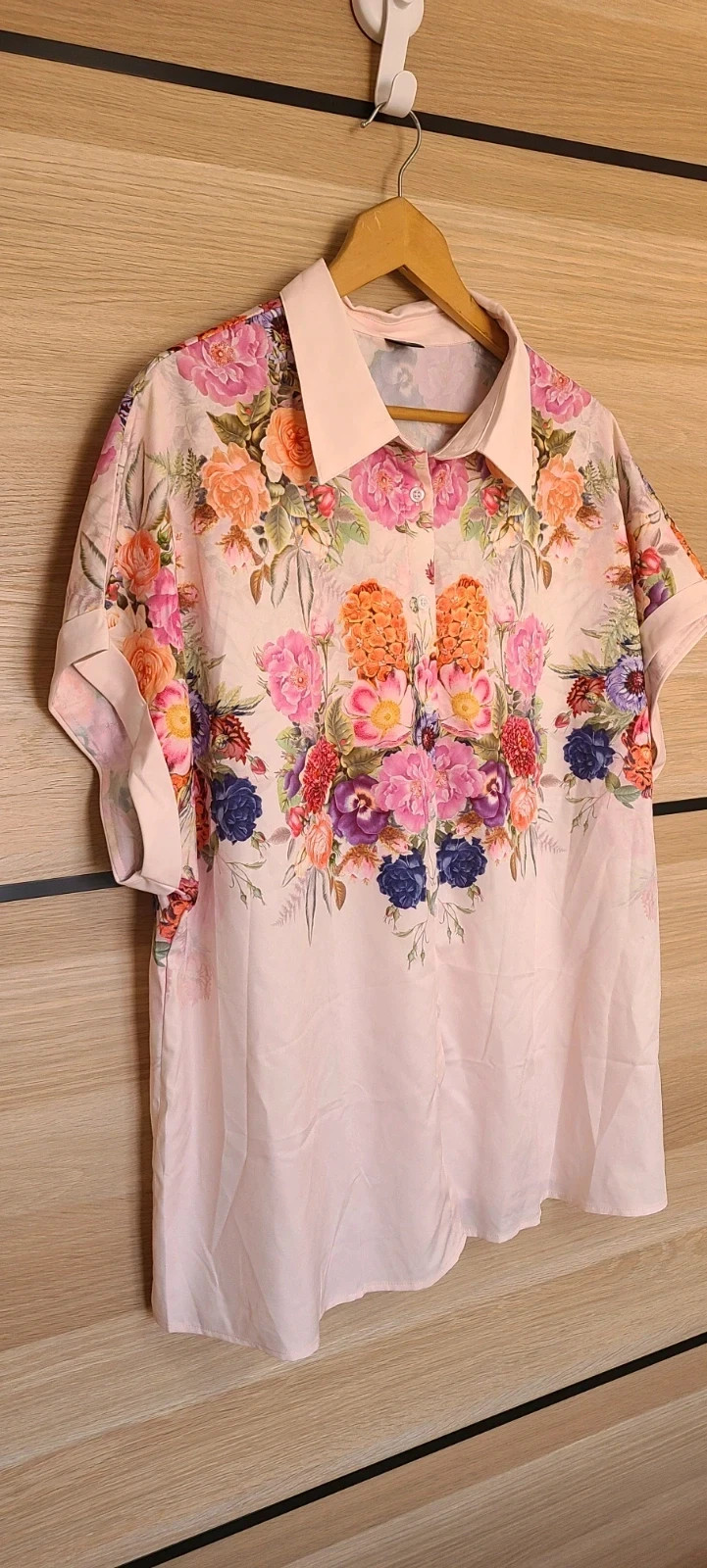 Preciosa camisa de manga larga floreada de Shein 3XL – Shein – taille XXXL / 46 / 18 2