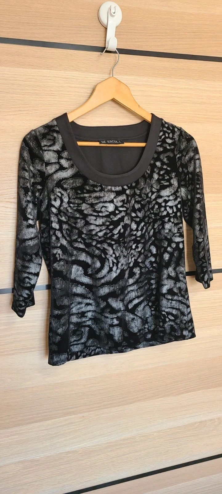 Camiseta elegante de terciopelo devoré – Estampado Abstracto talla 42 de Escola – Escolá – taille XL / 42 / 14