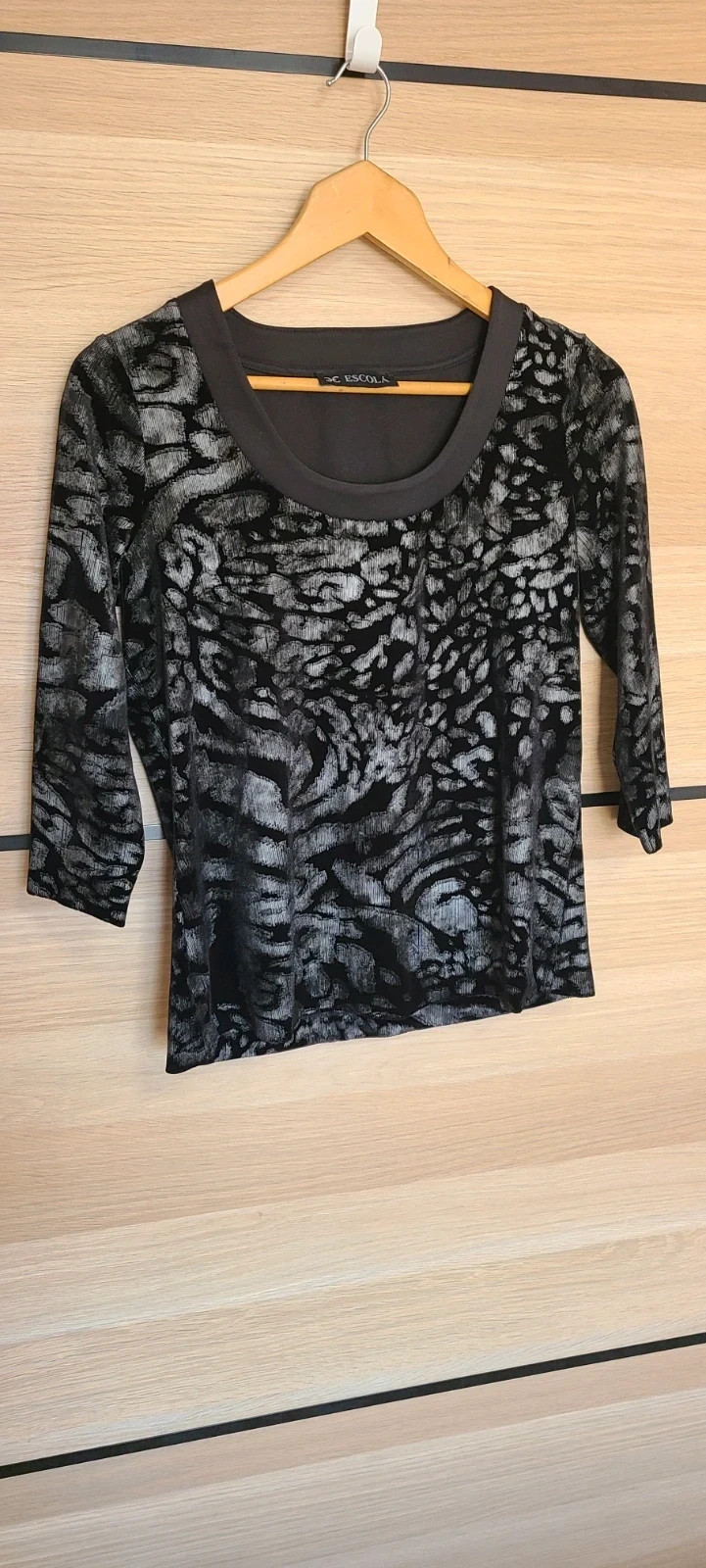Camiseta elegante de terciopelo devoré – Estampado Abstracto talla 42 de Escola – Escolá – taille XL / 42 / 14 3