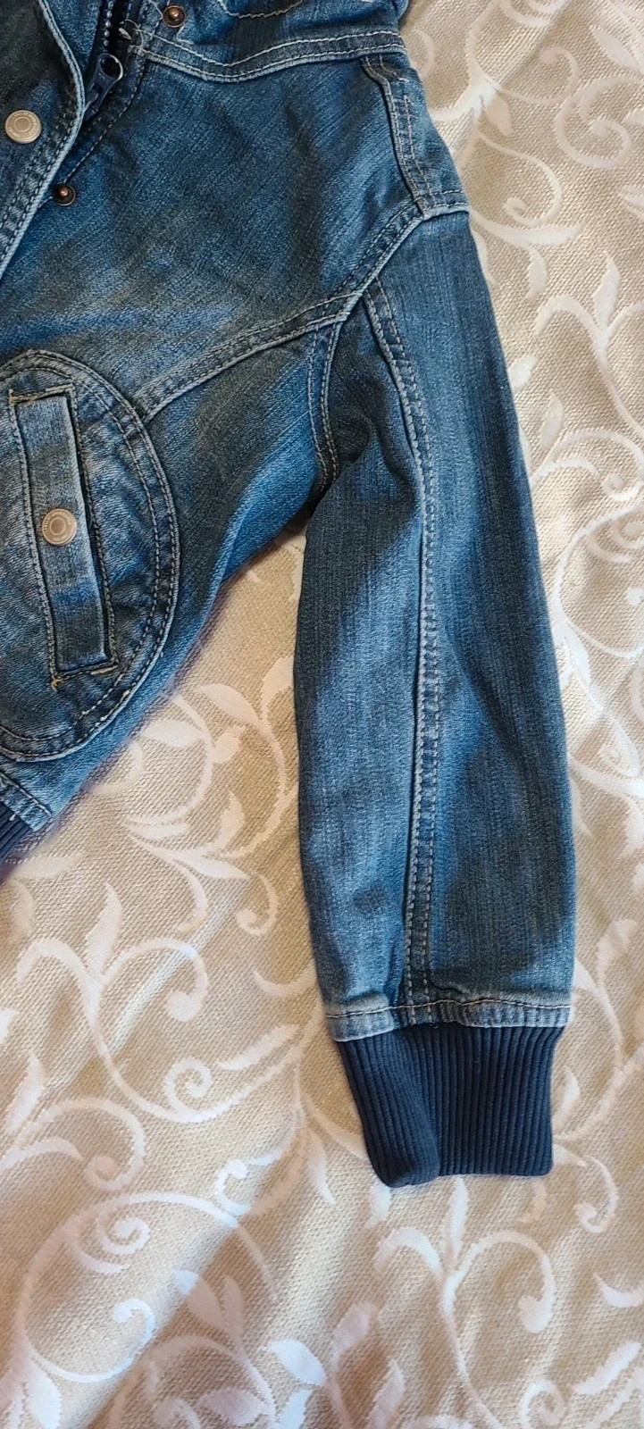 Chaqueta vaquera niña de H&M 4-5 años – H&M – taille 5 ans / 110 cm 5