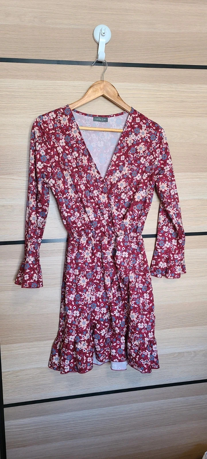 Precioso vestido de Inside talla S de entretiempo