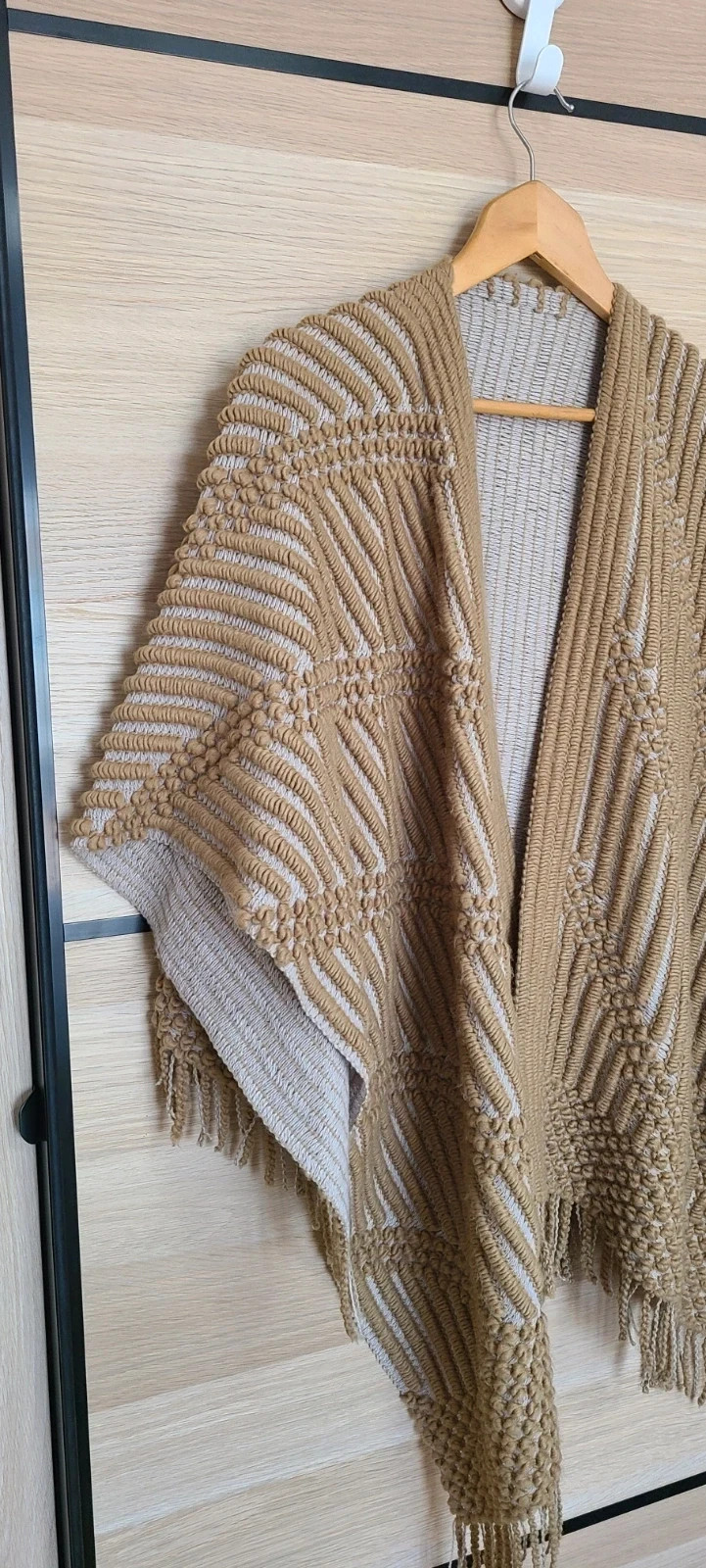 Precioso poncho de mujer de El corte Inglés – El Corte Inglés – taille Taille unique 2