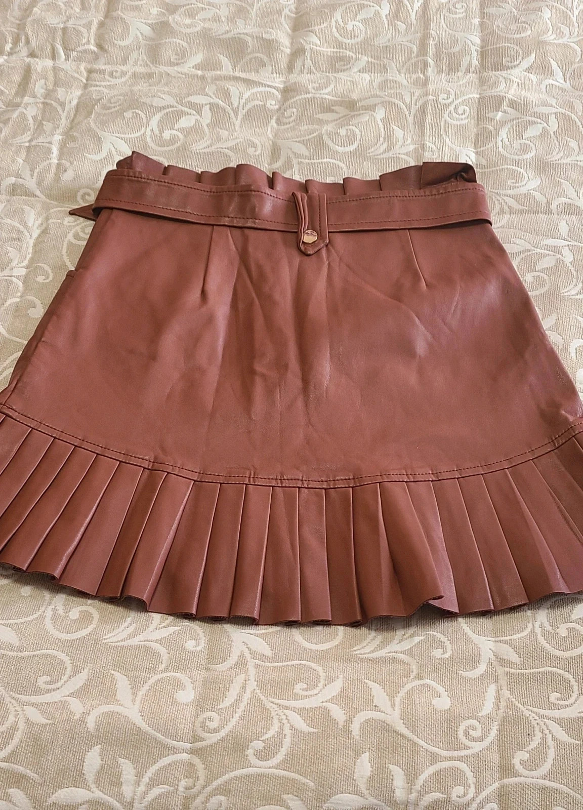 Falda de polipiel de Zara talla xs – Zara – taille XS / 34 / 6 2