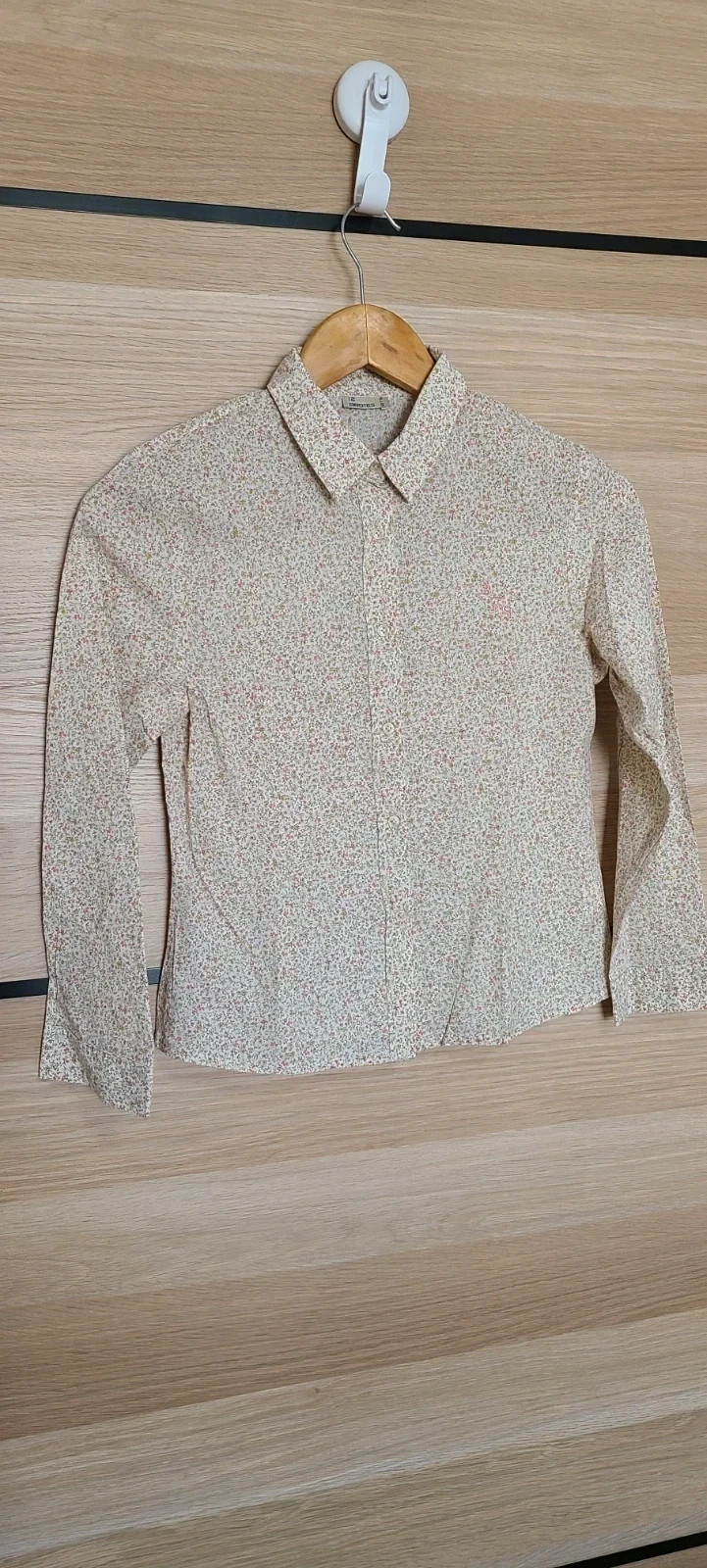 Preciosa camisa floreada de niña talla 12 años de Brotes