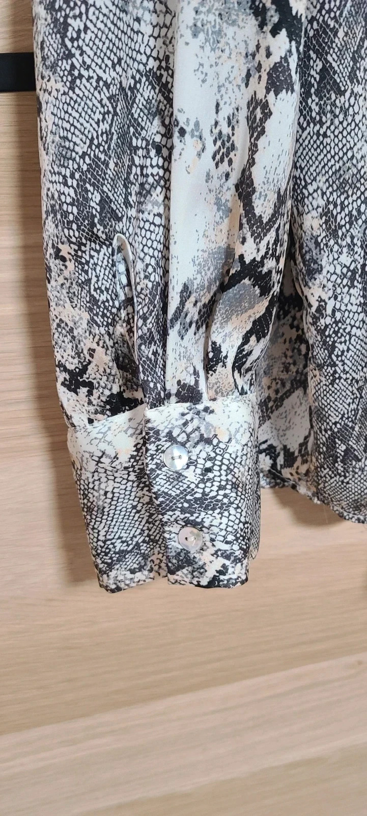 Elegante blusa talla M de Stradivarius sin estrenar – Stradivarius – taille M / 38 / 10 5