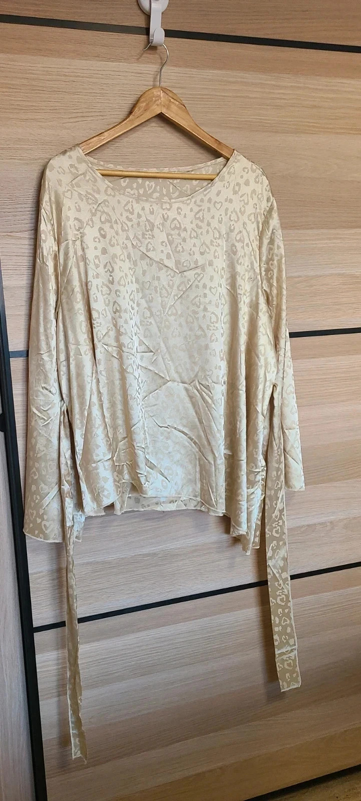 Preciosa blusa fluida de Shein 3xl – Shein – taille XXXL / 46 / 18 3