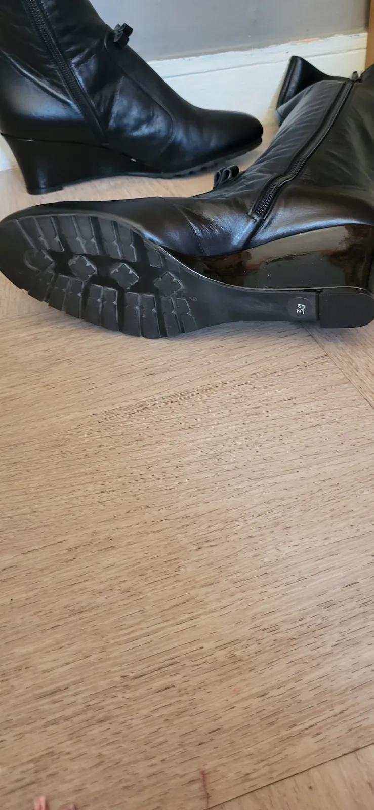Bottes hautes noires à talon compensé – Jet Set – taille EU 39 6