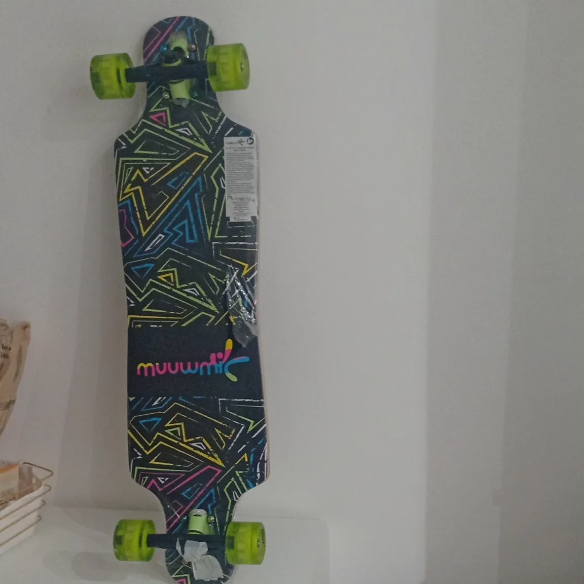 Longboard Muuwmi Neon avec roues lumineuses – Muuwmi 3