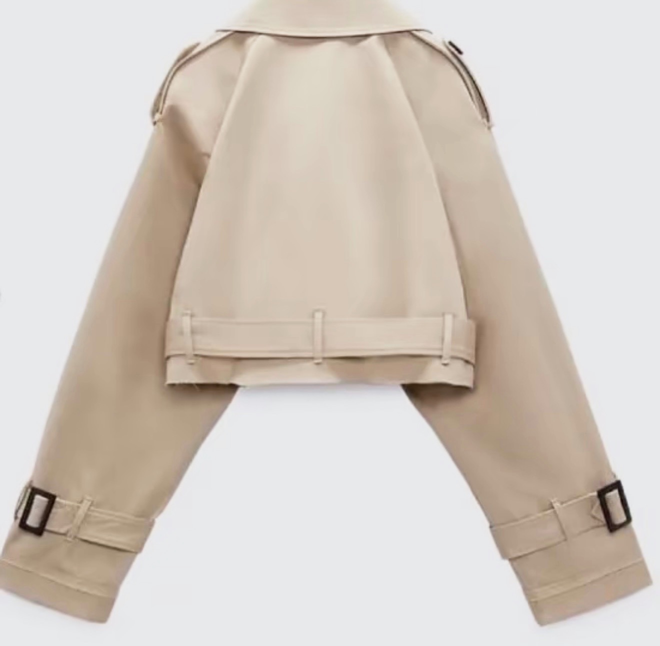 Trench court beige à ceinture – Sans marque – taille Taille unique 3