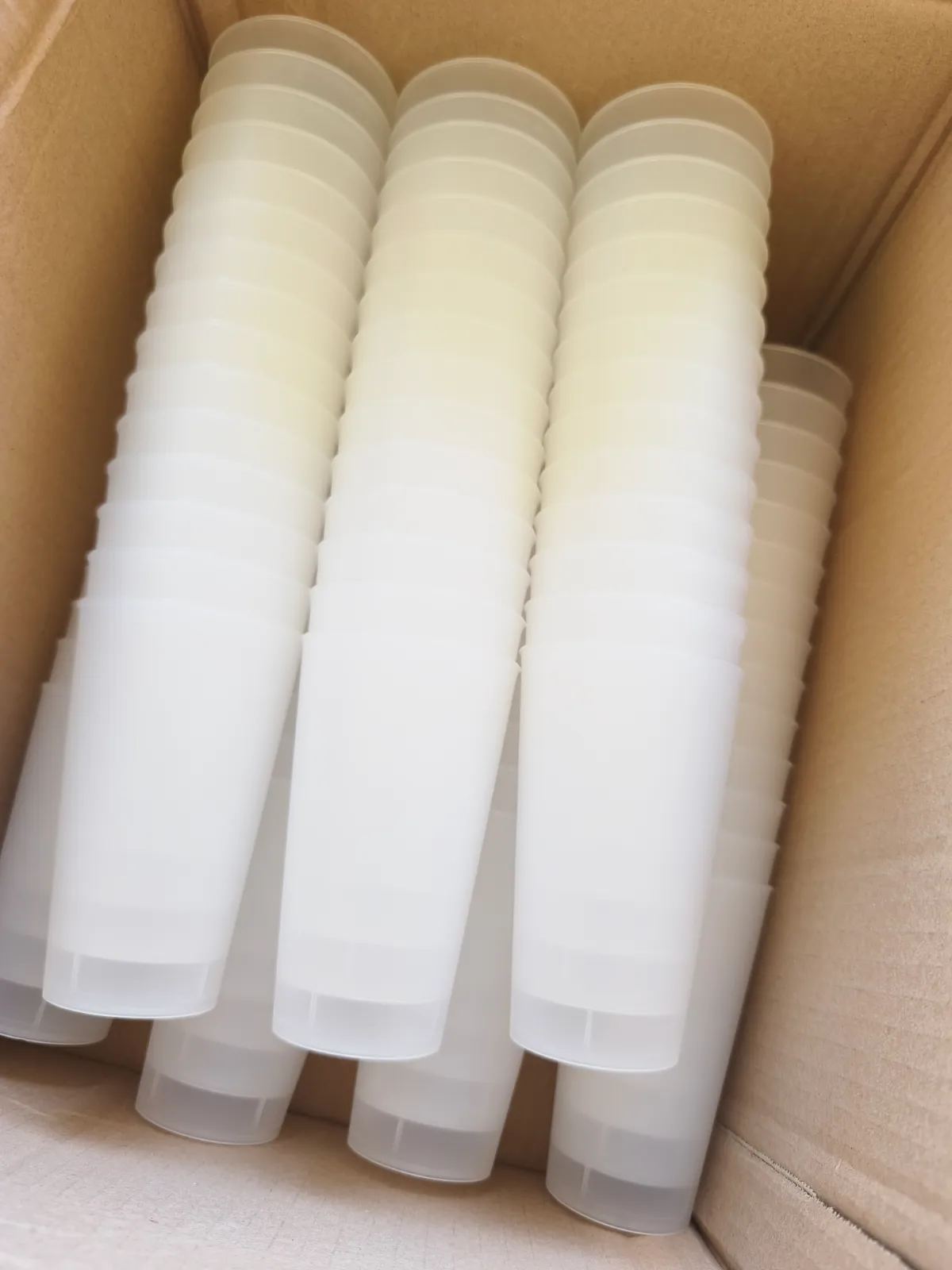 100 Gobelets réutilisables – sans marque 3