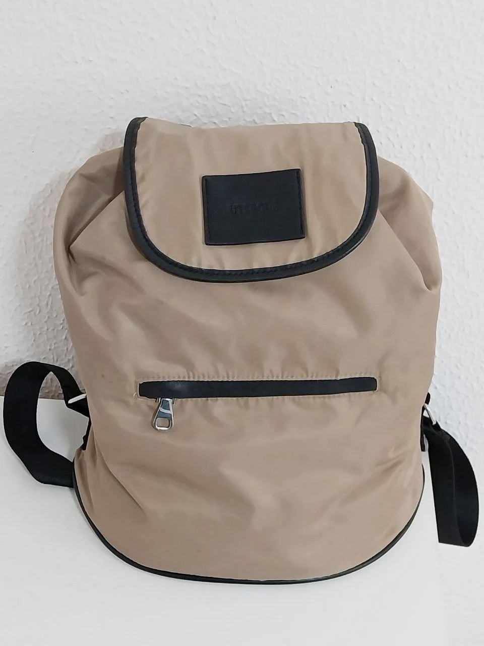 Mochila Uterqüe Nailon y Piel