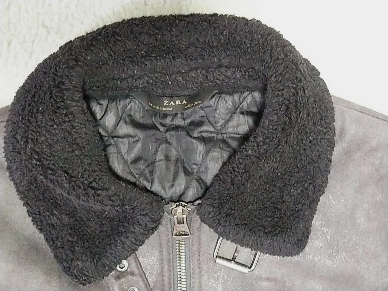 Chaqueta gris efecto piel Zara, talla L – Zara – taille L 5