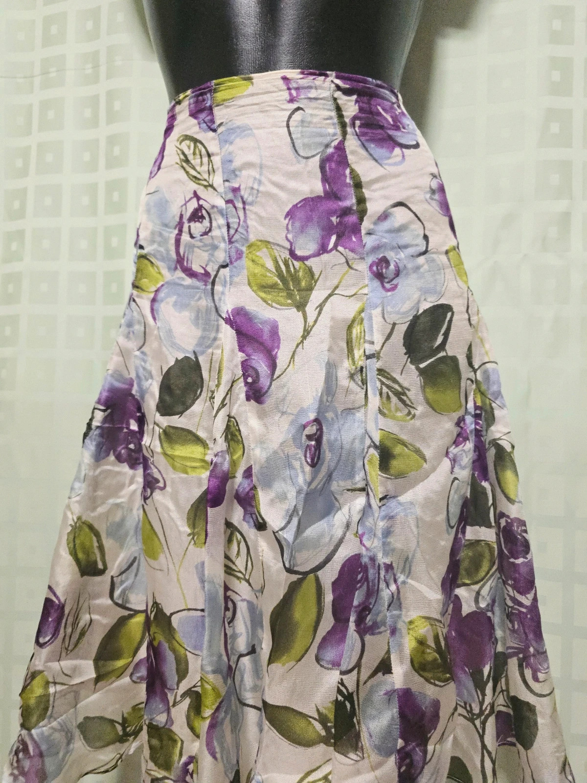 Roberto Verino 100% Silk Floral Midi Skirt – Roberto Verino – taille XL / 42 / 14 2