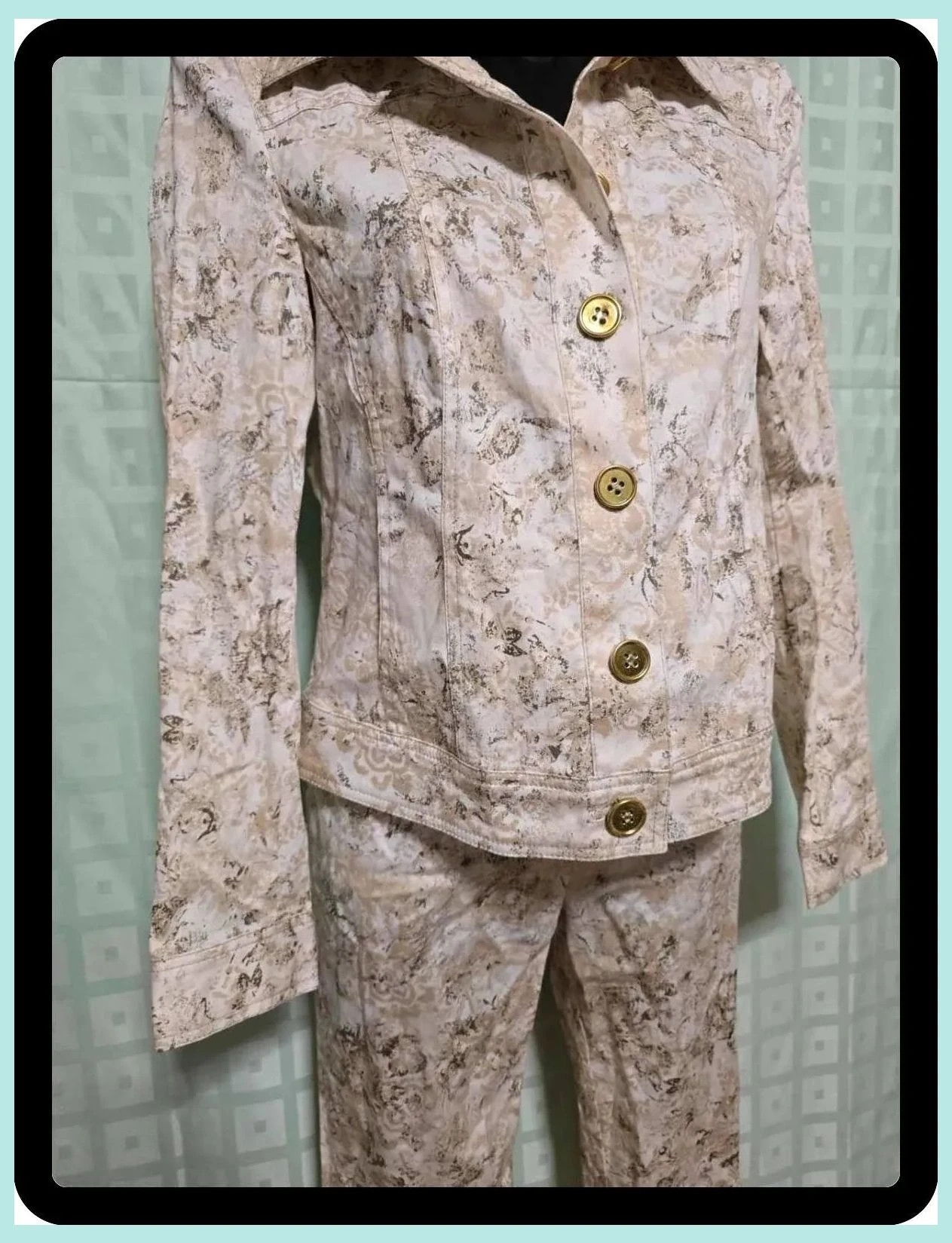 Cream and Beige Patterned Suit – Laura Kent – taille M / 38 / 10 4