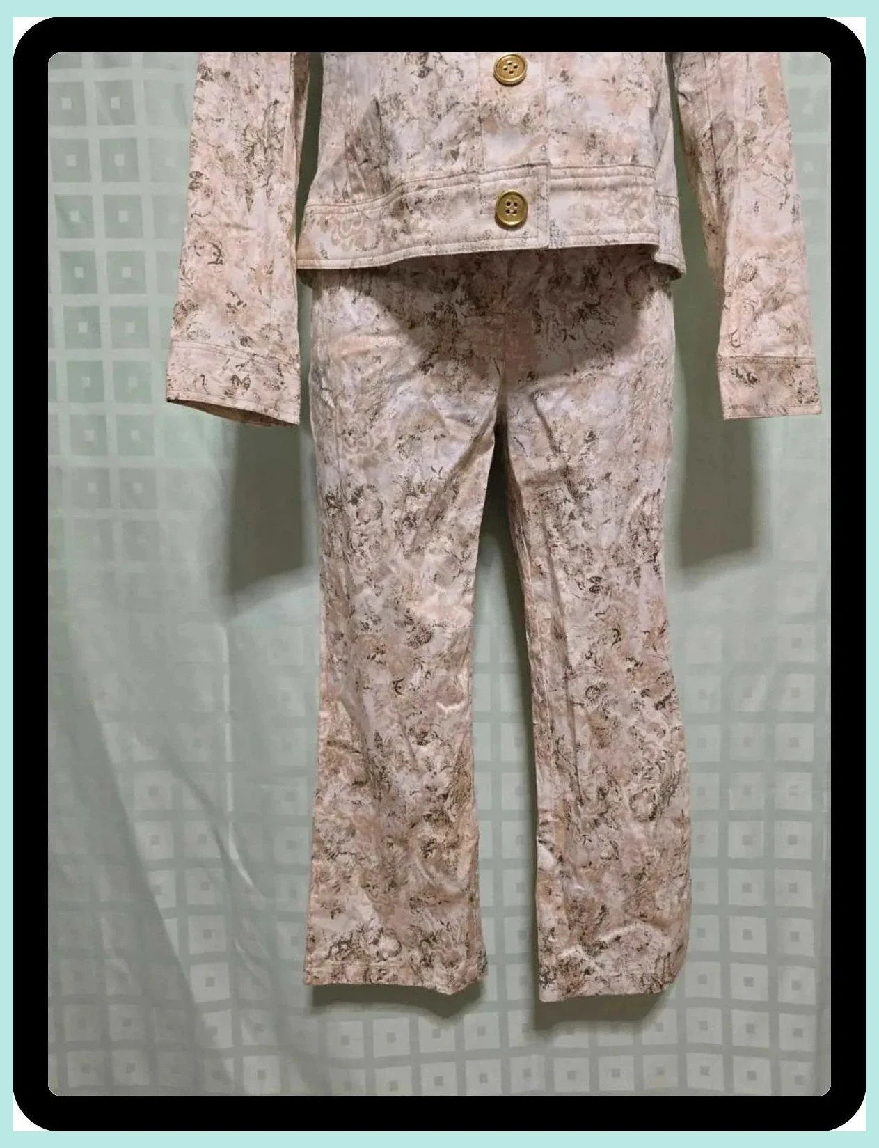 Cream and Beige Patterned Suit – Laura Kent – taille M / 38 / 10 3