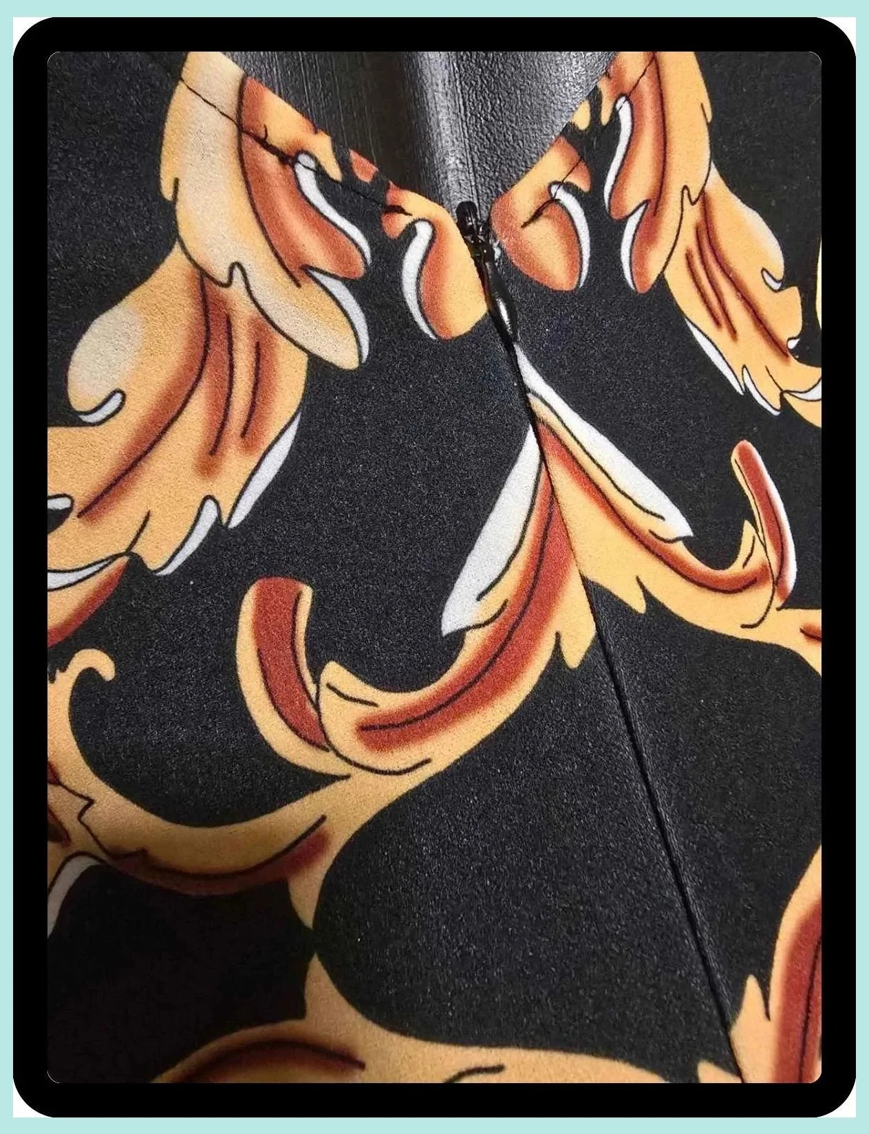 Baroque Graphic Print Bodycon Dress – Boutique Italiana – taille Taille unique 5