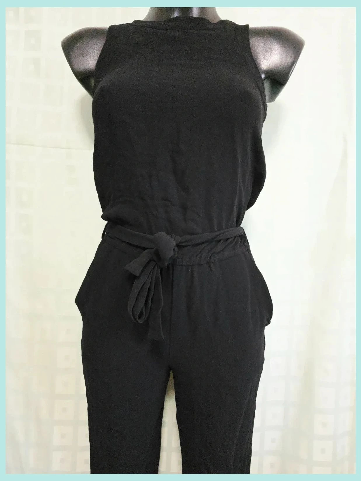 Black Sleeveless Tie Waist Jumpsuit – Massimo Dutti – taille XS / 34 / 6 2