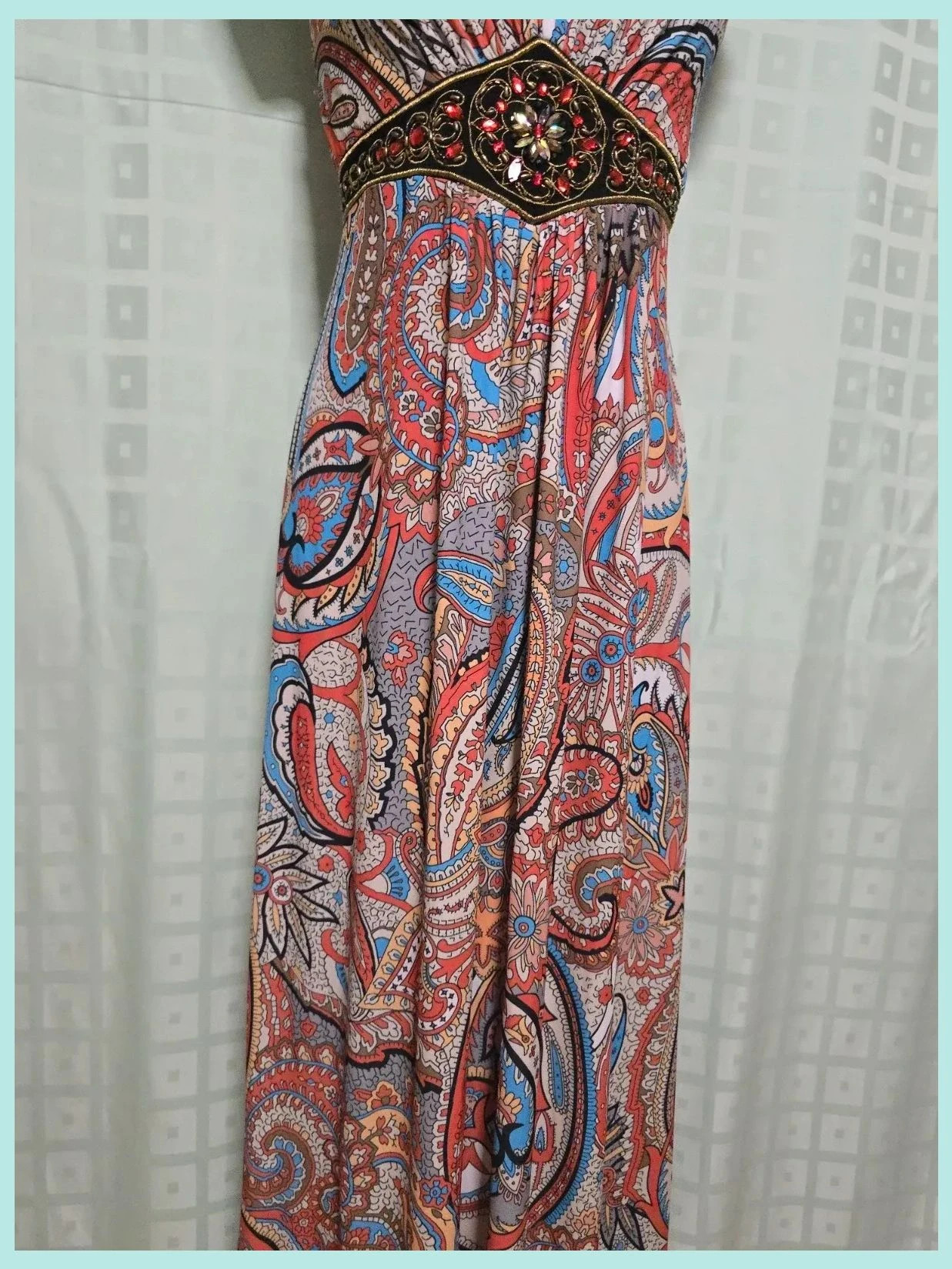 Multicolor Paisley Embellished Dress – Bodyflirt – taille M / 38 / 10 5